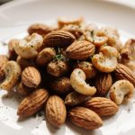 Ilmafriteeratut suolaiset pähkinät Cookeolla, herkulliset ja rapeat