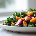 Paahdettu talvikaalisalaatti airfryerissa, värikäs ja herkullinen annos